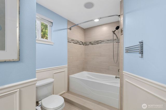 28226 15th Avenue S, Federal Way, WA 98003