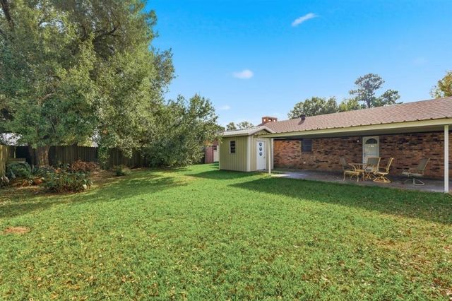 909 Helen Street, Iowa, LA 70647