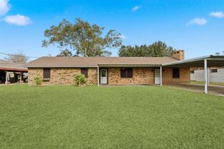 909 Helen Street, Iowa, LA 70647