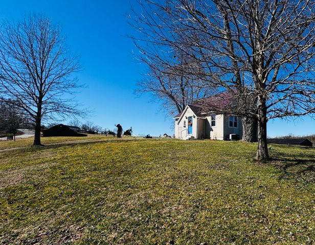1188 Fairview Road, Lawrenceburg, KY 40342