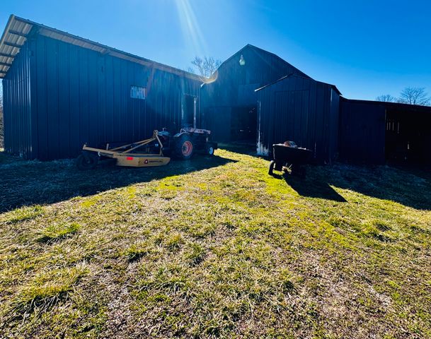 1188 Fairview Road, Lawrenceburg, KY 40342