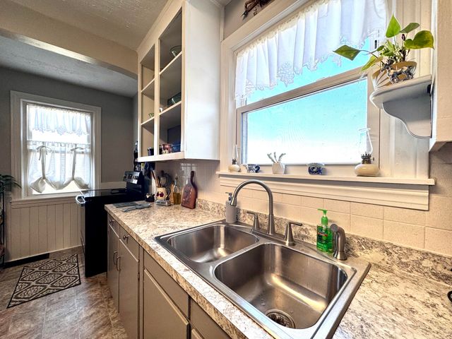 1188 Fairview Road, Lawrenceburg, KY 40342