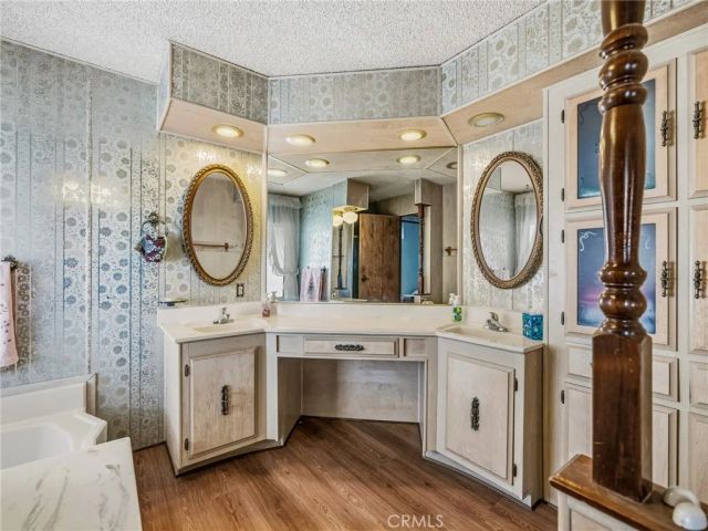 599 Smoke Tree Road, Pinon Hills, CA 92372