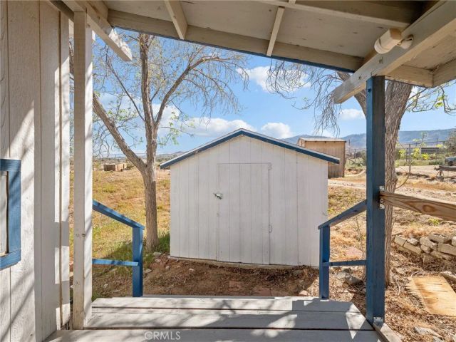 599 Smoke Tree Road, Pinon Hills, CA 92372