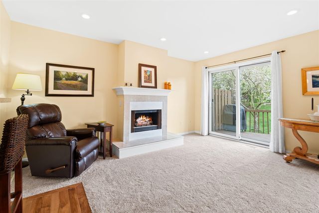 804 Moore Drive, Chelsea, MI 48118