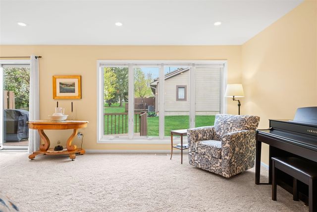 804 Moore Drive, Chelsea, MI 48118