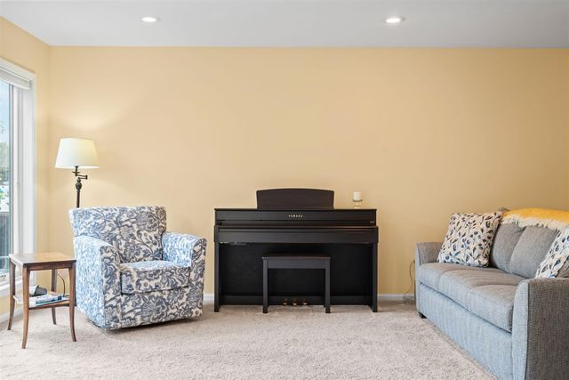 804 Moore Drive, Chelsea, MI 48118
