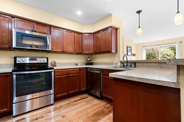 804 Moore Drive, Chelsea, MI 48118