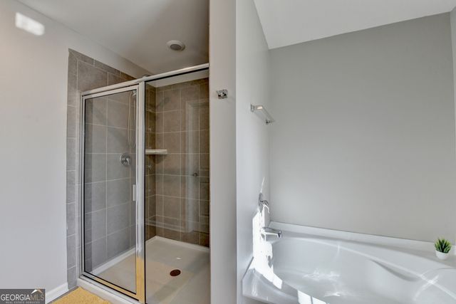 6886 Scarlet Oak Way, Flowery Branch, GA 30542