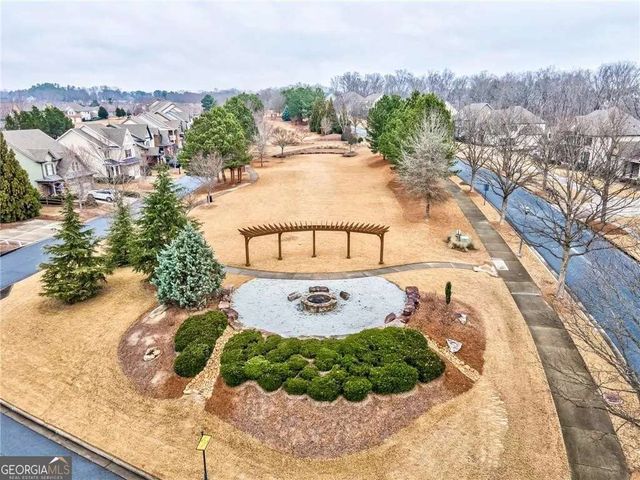6886 Scarlet Oak Way, Flowery Branch, GA 30542