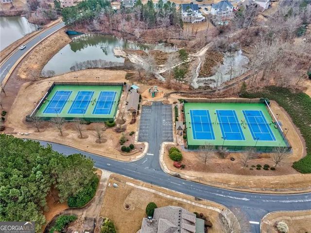 6886 Scarlet Oak Way, Flowery Branch, GA 30542