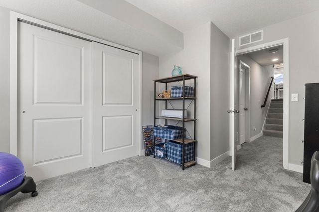 1131 Stonebridge Path, Jordan, MN 55352