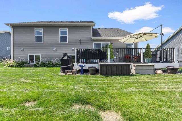 1131 Stonebridge Path, Jordan, MN 55352