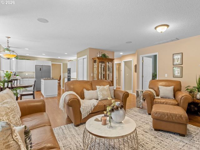 18001 Se 39TH St, Vancouver, WA 98683