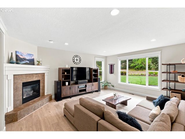 3280 CROISAN CREEK Rd S, Salem, OR 97302