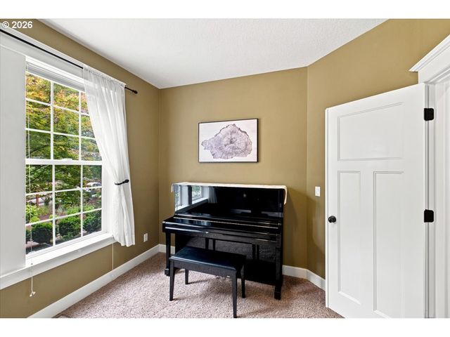3280 CROISAN CREEK Rd S, Salem, OR 97302