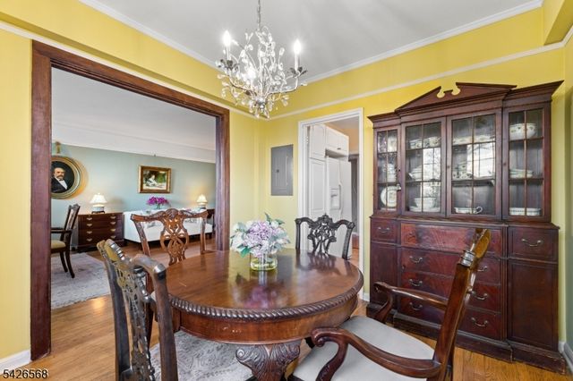 10 Crestmont Rd 3L, Montclair Twp., NJ 07042