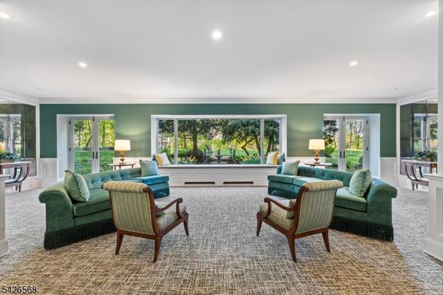 10 Crestmont Rd 3L, Montclair Twp., NJ 07042