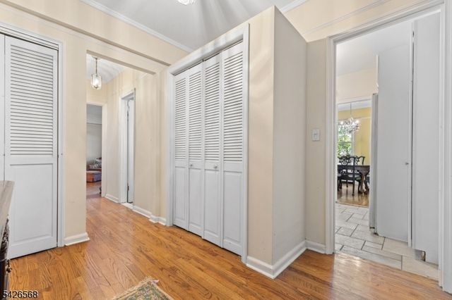 10 Crestmont Rd 3L, Montclair Twp., NJ 07042
