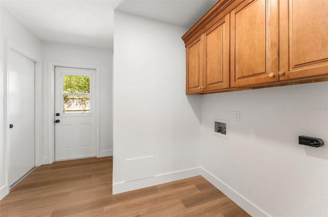 3853 NW 33RD PLACE, Gainesville, FL 32606
