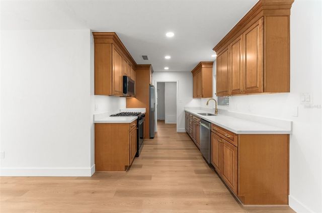 3853 NW 33RD PLACE, Gainesville, FL 32606