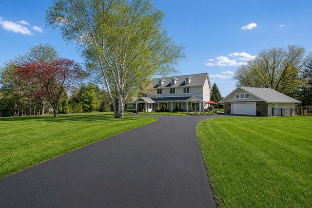 N1526 Willowbrook ROAD, Lake Geneva, WI 53147