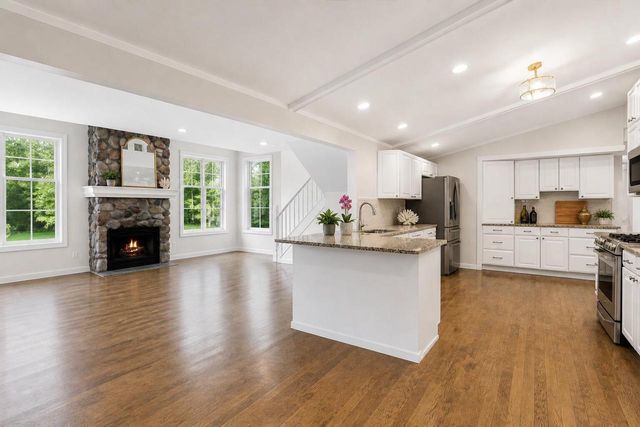 N1526 Willowbrook ROAD, Lake Geneva, WI 53147