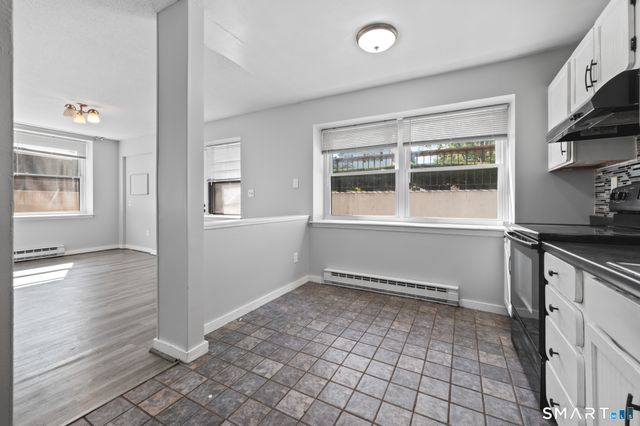 201 College Street 20, Middletown, CT 06457