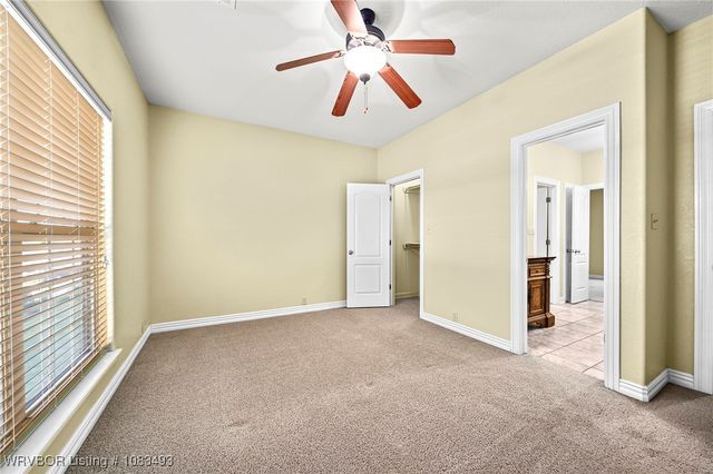 1526 Saratoga Court, Van Buren, AR 72956