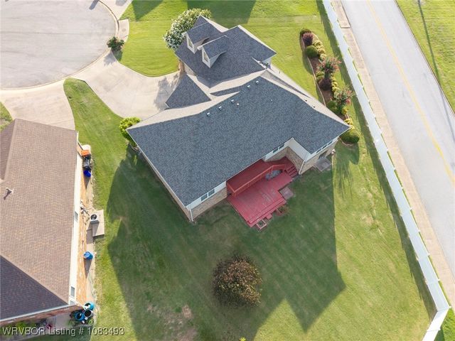 1526 Saratoga Court, Van Buren, AR 72956