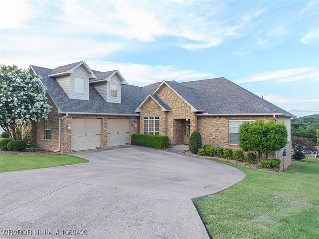 1526 Saratoga Court, Van Buren, AR 72956