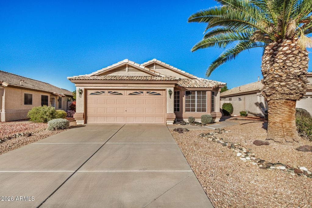 10824 W VENTANA Drive, Peoria, AZ 85373