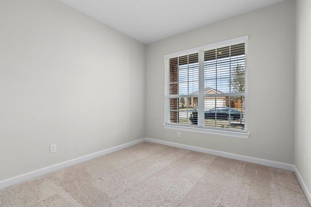 1110 Whispering Winds Drive, Beasley, TX 77417