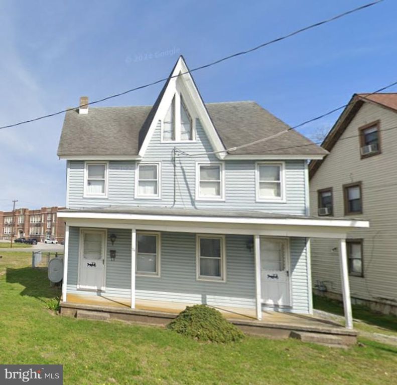 74 S BROADWAY, Pennsville, NJ 08070