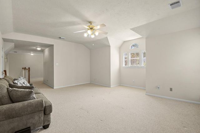 5111 Maple Hill Trail, Houston, TX 77345