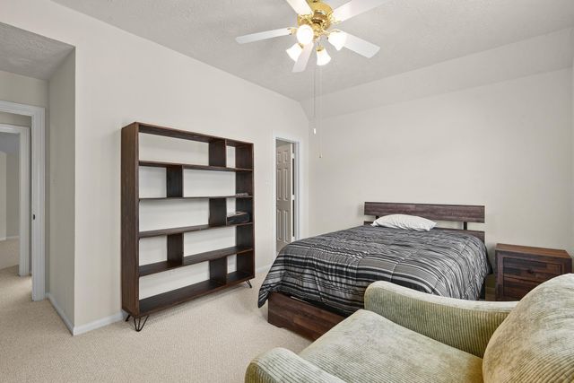 5111 Maple Hill Trail, Houston, TX 77345