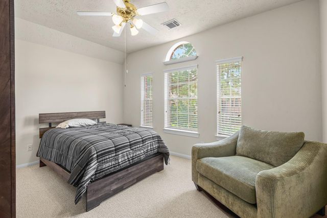 5111 Maple Hill Trail, Houston, TX 77345