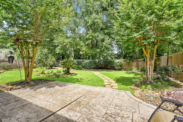 5111 Maple Hill Trail, Houston, TX 77345