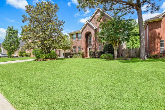 5111 Maple Hill Trail, Houston, TX 77345