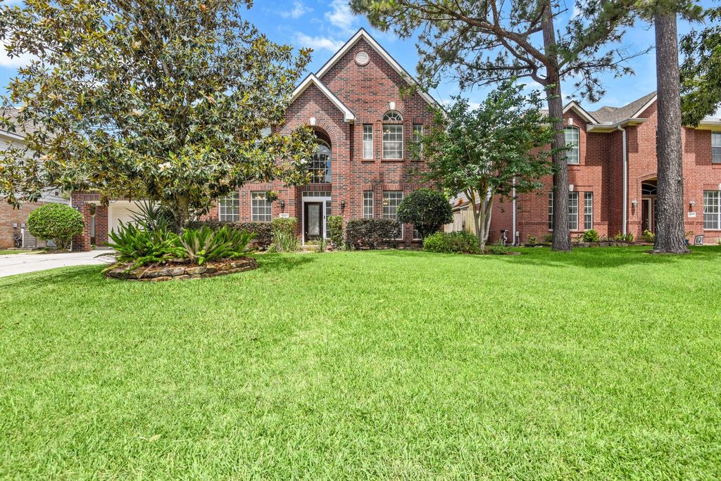 5111 Maple Hill Trail, Houston, TX 77345