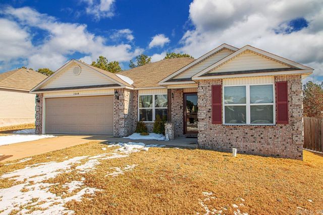 1040 Santa Fe Trl, Bauxite, AR 72011