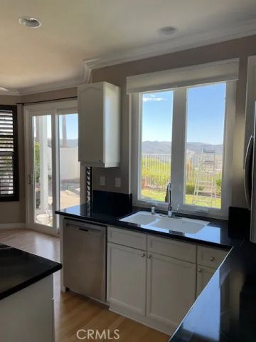 33 Hollyleaf, Aliso Viejo, CA 92656