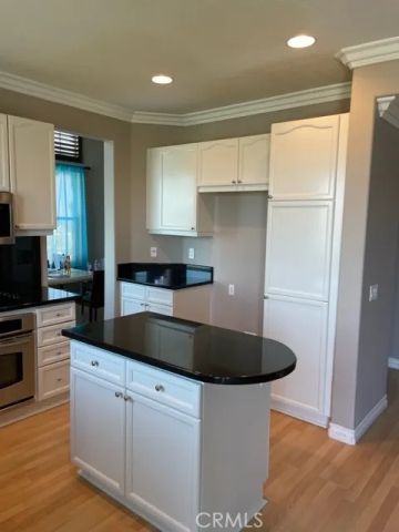 33 Hollyleaf, Aliso Viejo, CA 92656