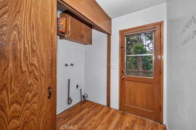 556 Pioneer, Lake Arrowhead, CA 92352