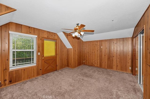 556 Pioneer, Lake Arrowhead, CA 92352