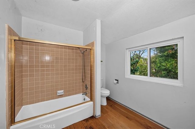 556 Pioneer, Lake Arrowhead, CA 92352