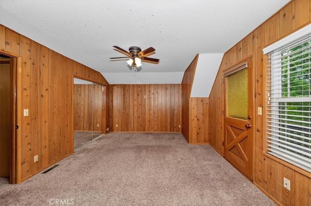 556 Pioneer, Lake Arrowhead, CA 92352