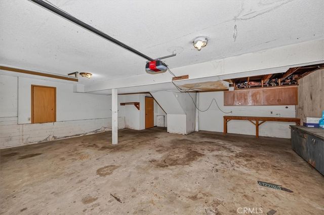 556 Pioneer, Lake Arrowhead, CA 92352