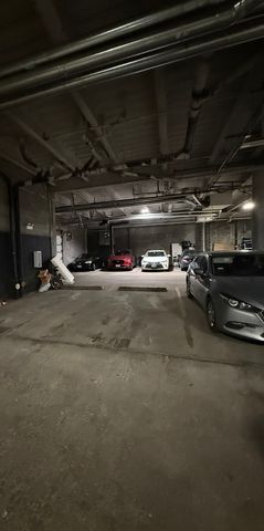 3000 W Lawrence Avenue 3B, Chicago, IL 60625