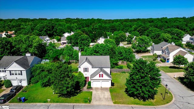 11 Eagleston Lane, Simpsonville, SC 29680